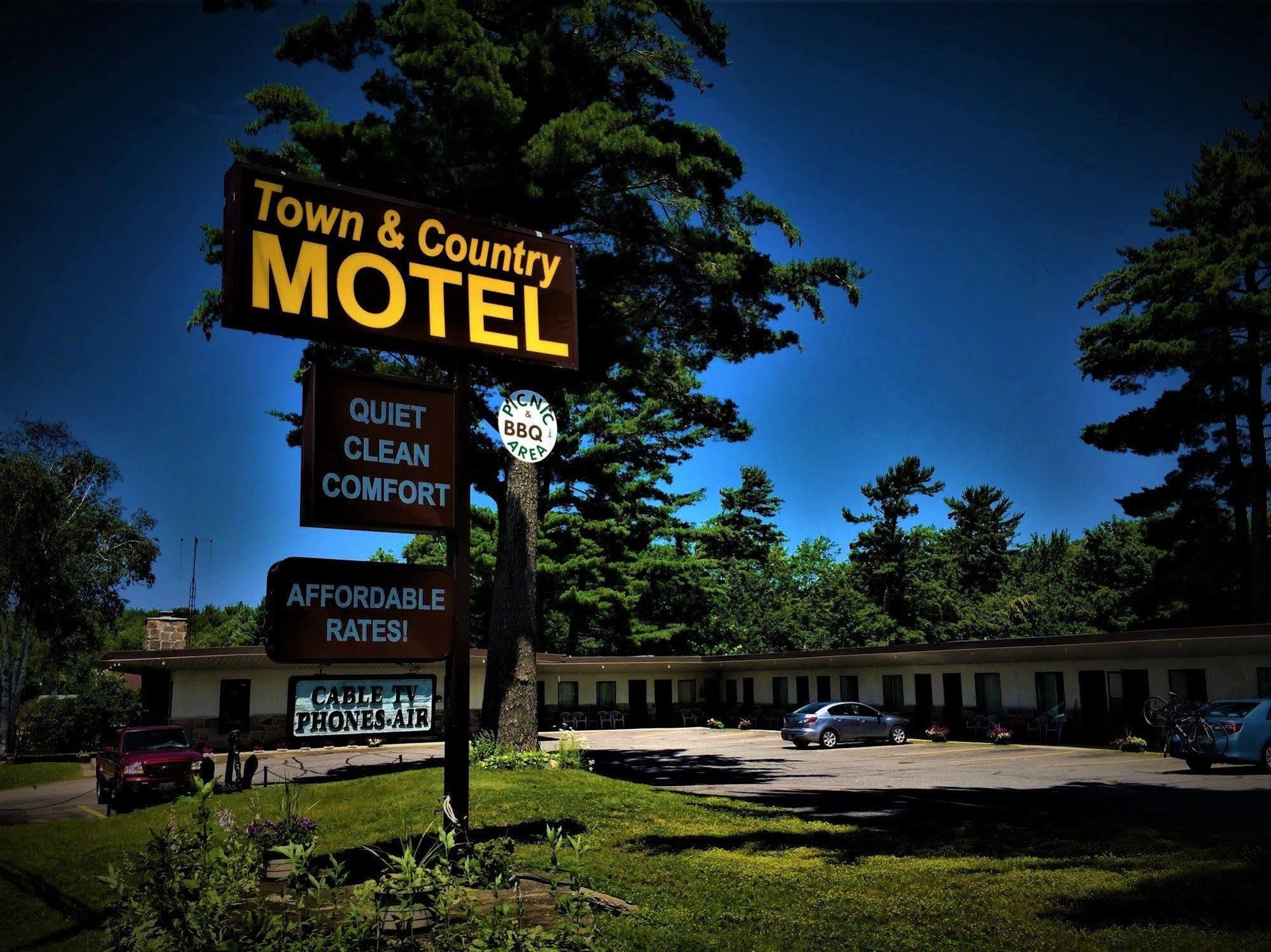 Town & Country Motel Parry Sound Exterior foto